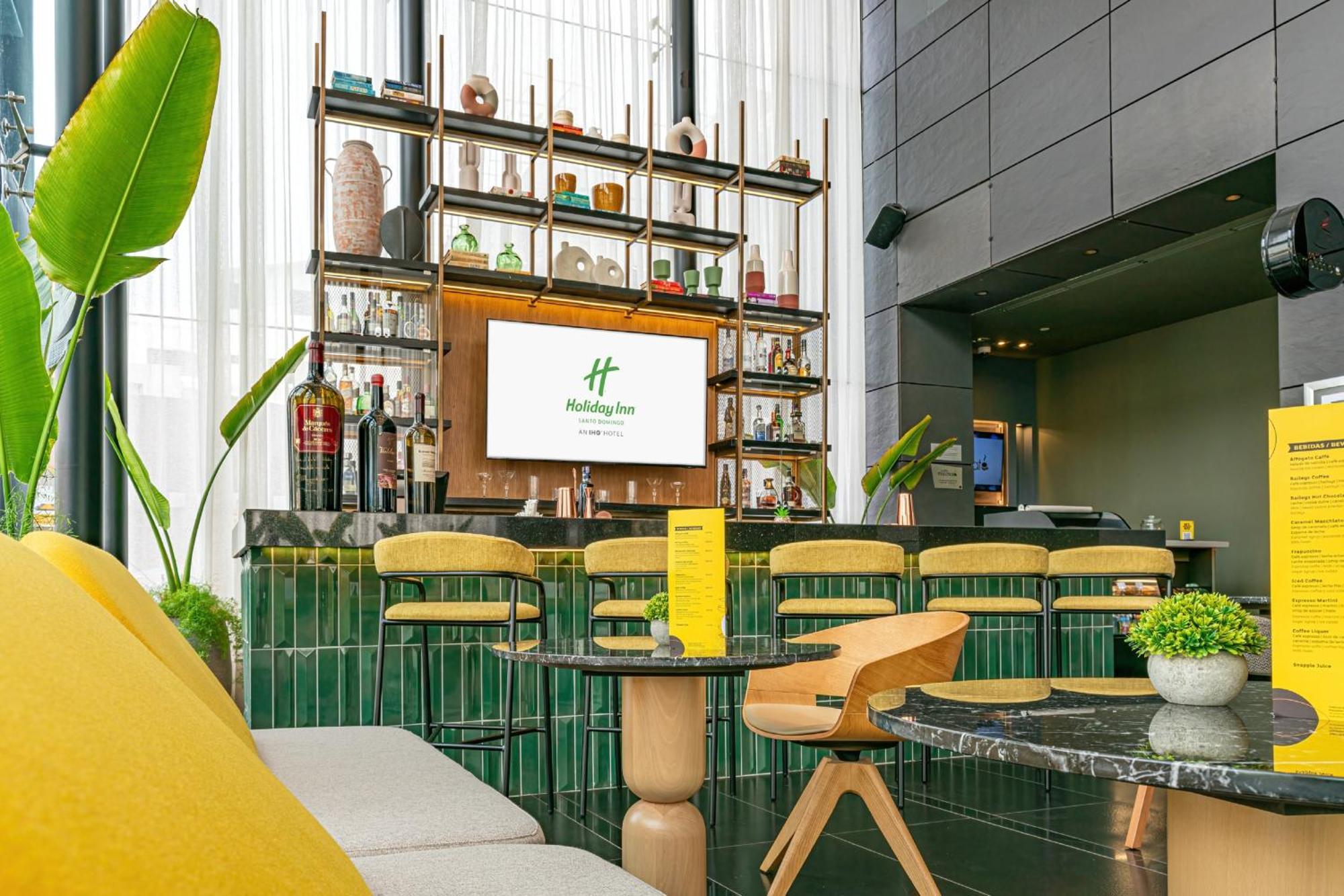 Holiday Inn Santo Domingo By Ihg Ngoại thất bức ảnh Holiday Inn Express Bangkok Sukhumvit 43