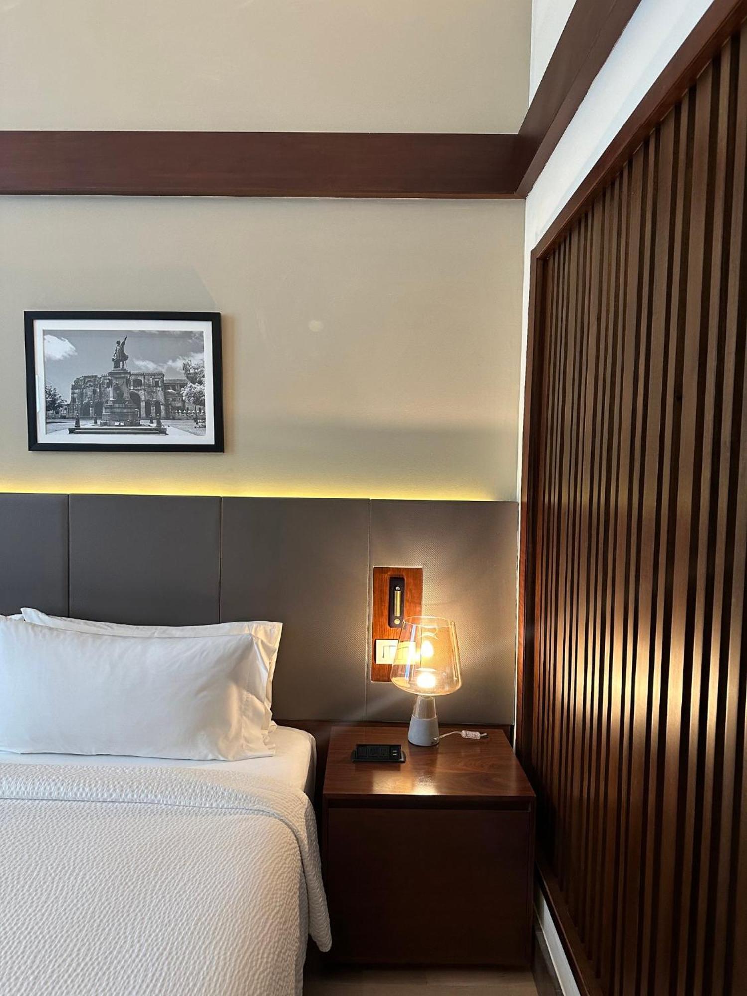 Holiday Inn Santo Domingo By Ihg Ngoại thất bức ảnh A room at the hotel